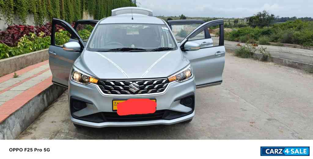 Silver Maruti Suzuki Ertiga Vxi