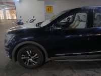Mahindra XUV700 7 str petrol