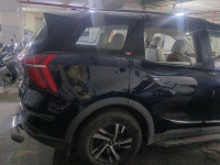 Mahindra XUV700 7 str petrol