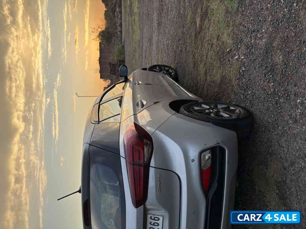 Hyundai i20 Sportz vtvt