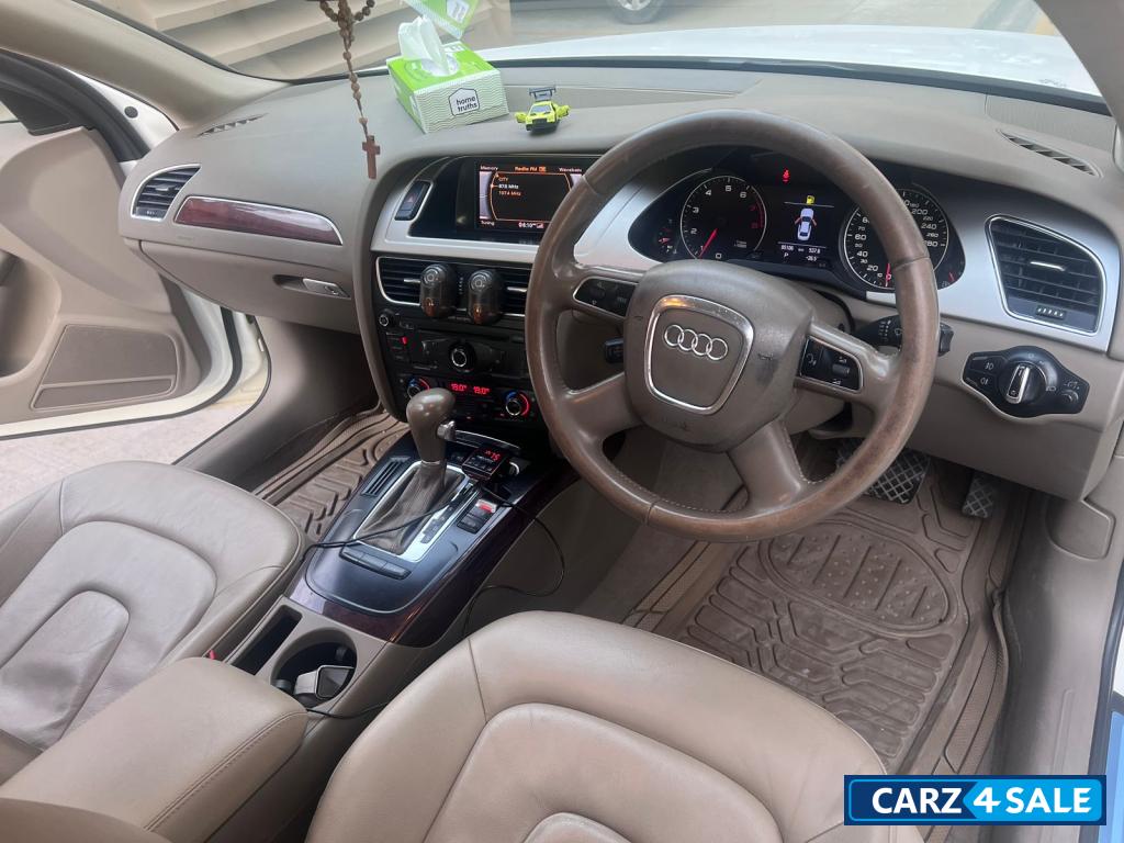 White Audi A4 2.0 TFSI White Audi A4 2.0 TFSI