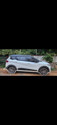 Renault Triber RZX 2022 Model