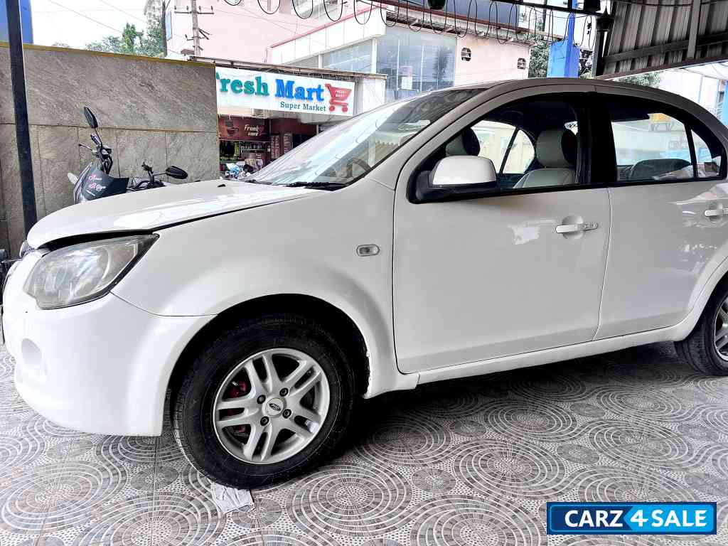 Solid White Ford Fiesta 1.4 duratorq TDCI
