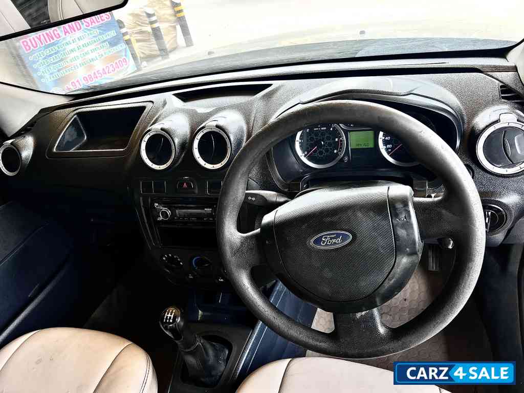 Solid White Ford Fiesta 1.4 duratorq TDCI