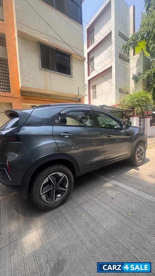 Tata Nexon Creative plus s DCA automatic