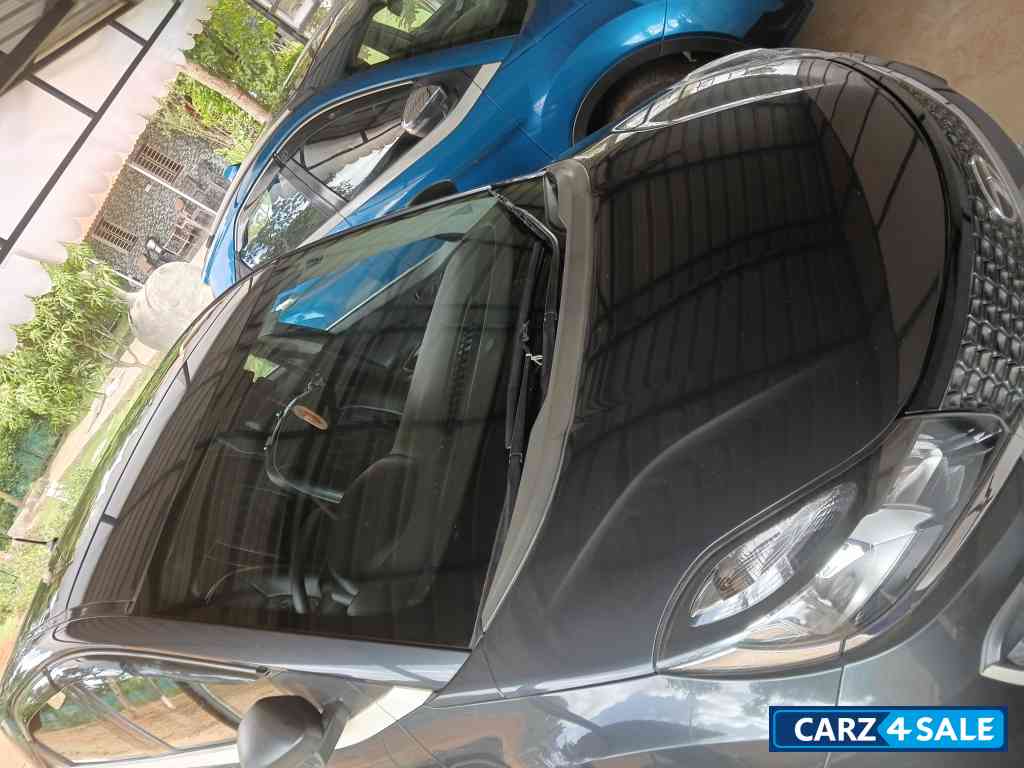 Tata Nexon Xm