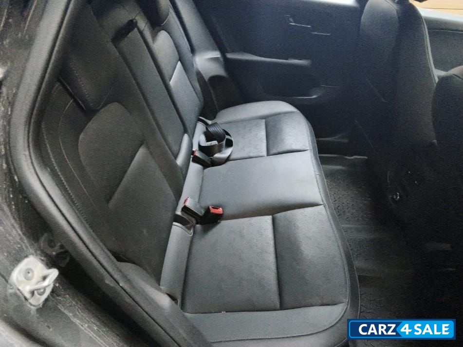 Black Tata Altroz XZ PLUS I TURBO DARK EDITION MANUAL PETROL Black Tata Altroz XZ PLUS I TURBO DARK EDITION MANUAL PETROL