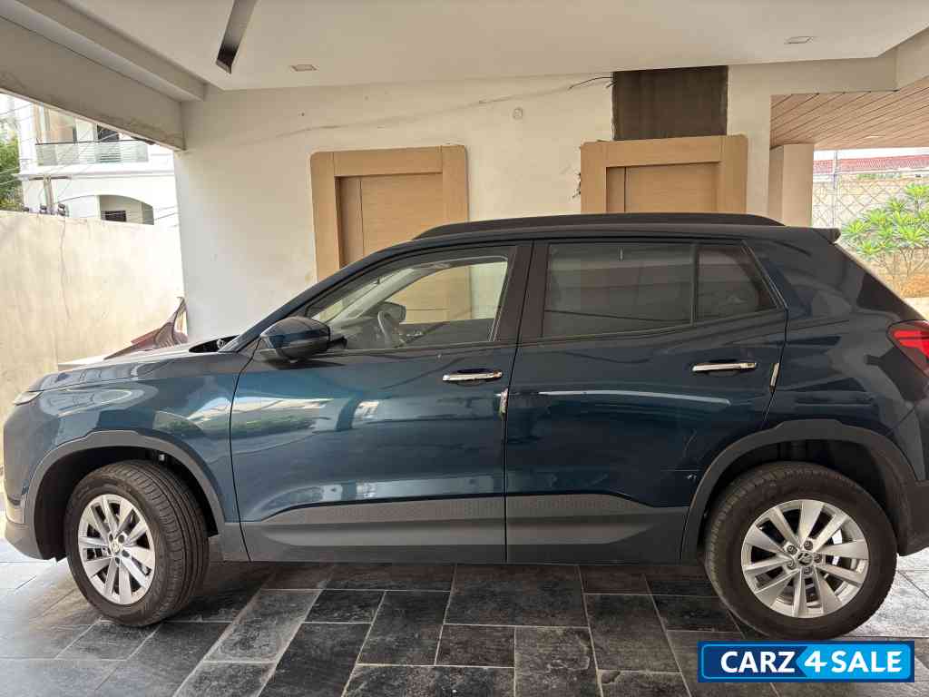 Skoda Kylaq Signature plus AT