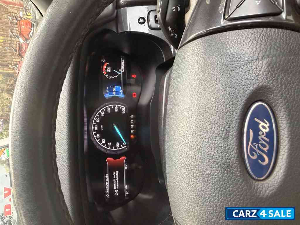 Ford Endeavour 2l titanium+4*2at
