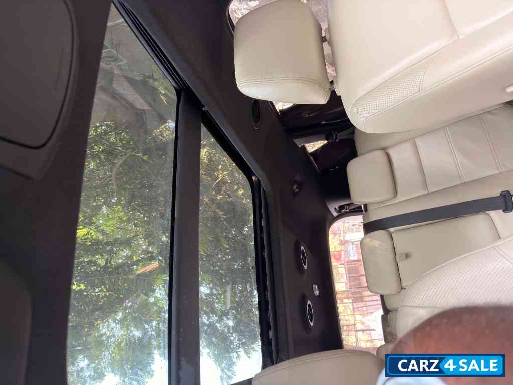Ford Endeavour 2l titanium+4*2at
