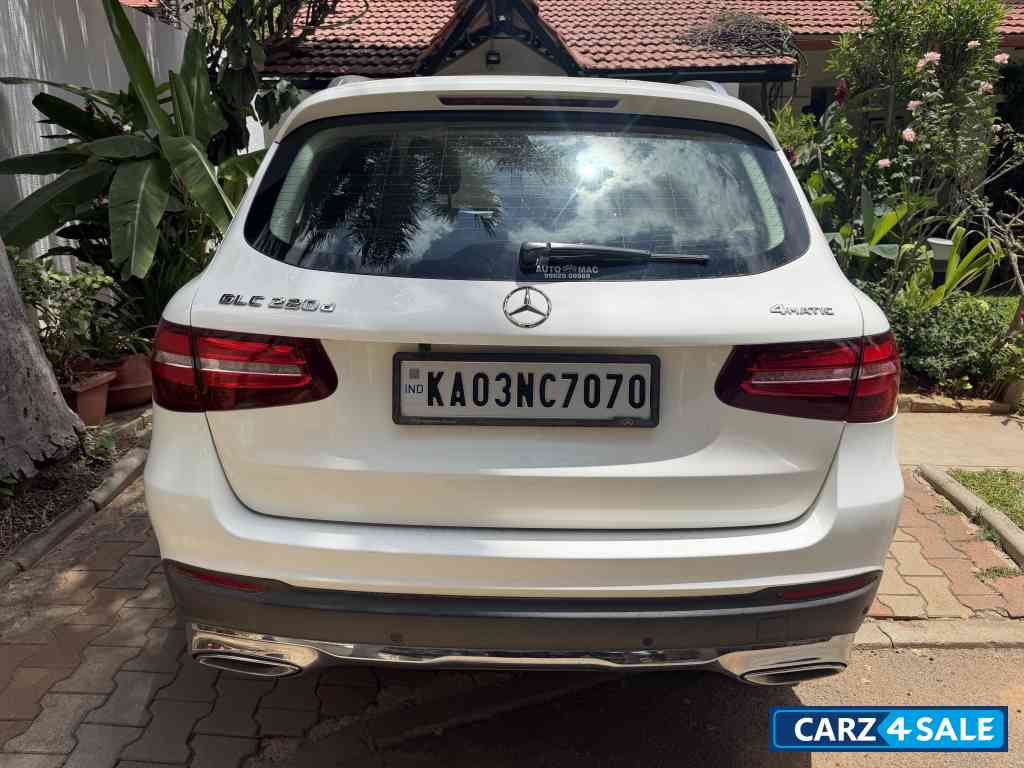 Mercedes-Benz GLC Mercedes-Benz GLC