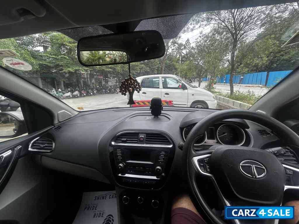 Tata Tiago Xz Tata Tiago Xz