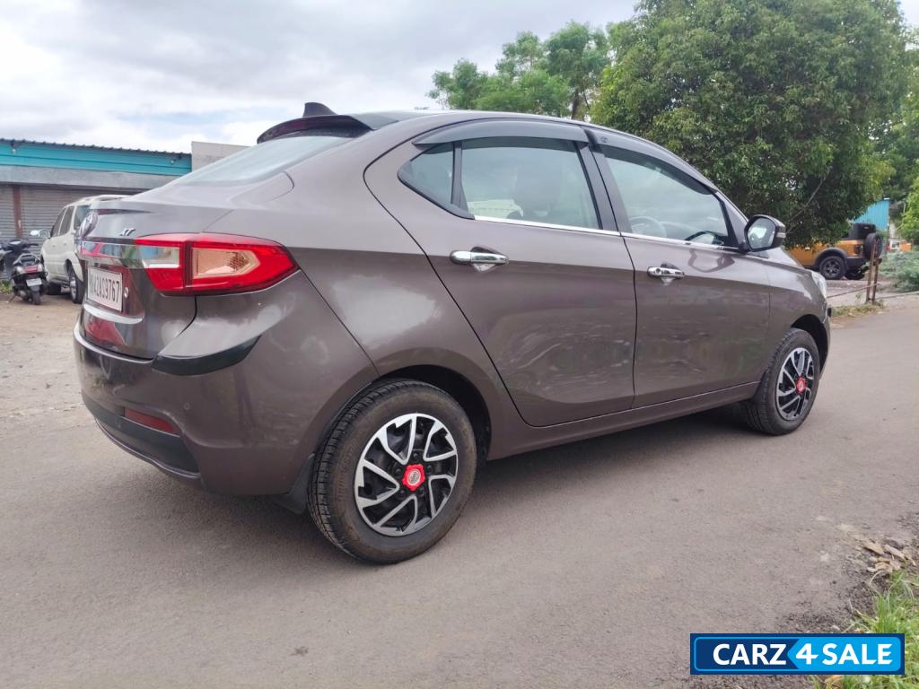 Tata Tigor XT 1.2 RTN BS4 Tata Tigor XT 1.2 RTN BS4