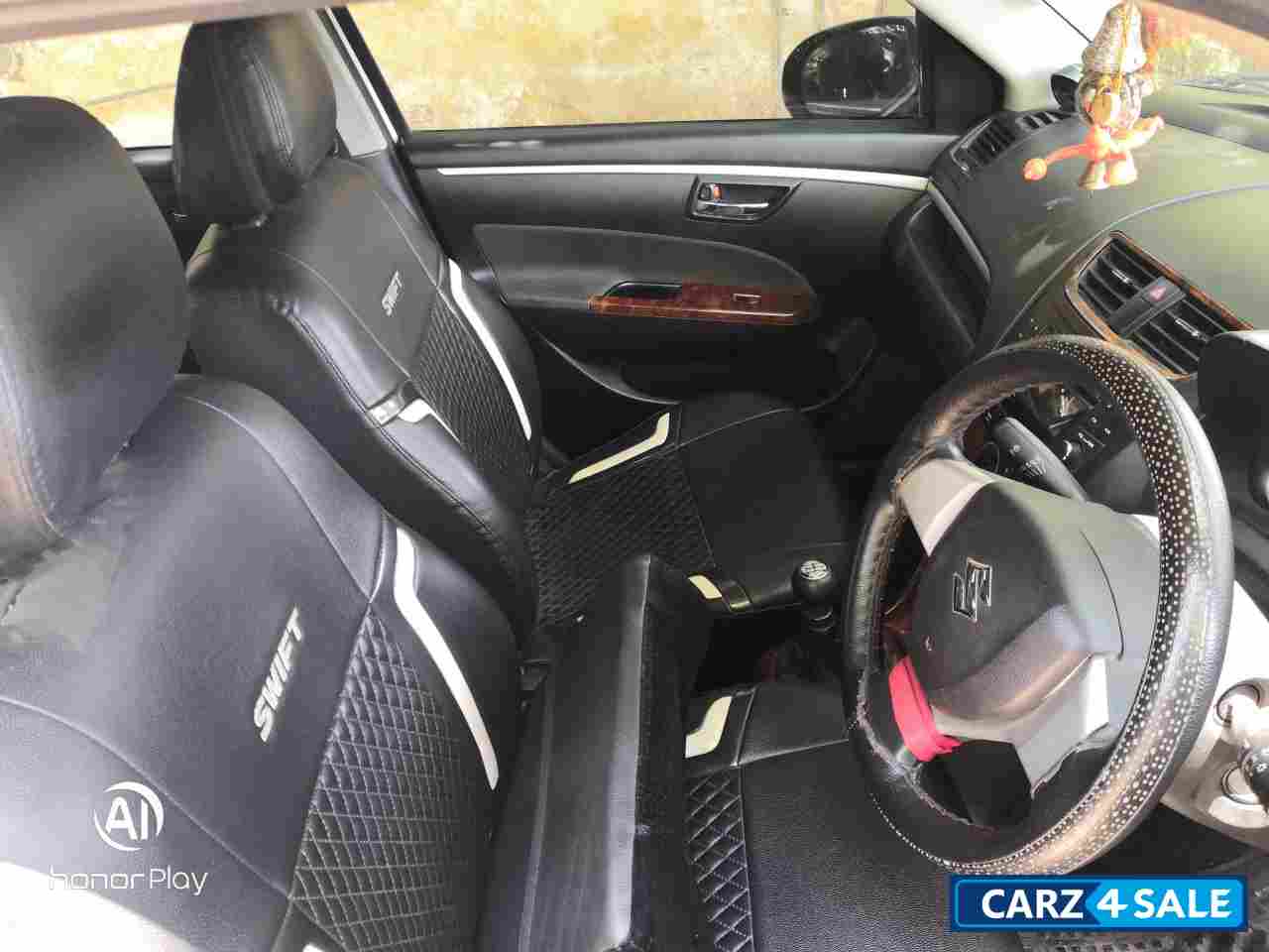 White Maruti Suzuki  Swift