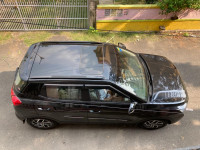 Mahindra XUV300 W8 (Optional)
