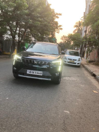 Mahindra XUV300 W8 (Optional)