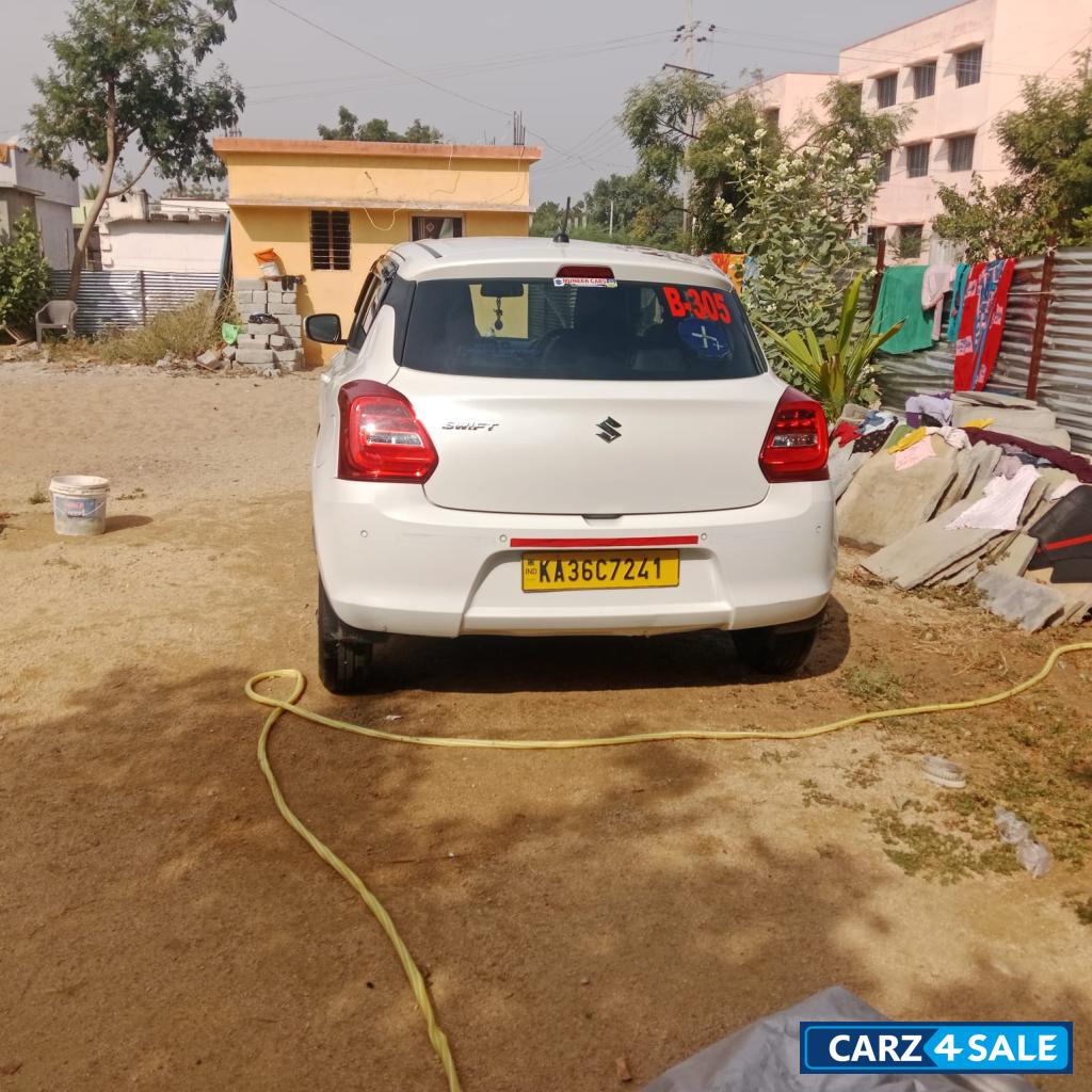 Maruti Suzuki Swift Vxi