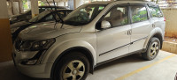 Silver Mahindra XUV 500 W6