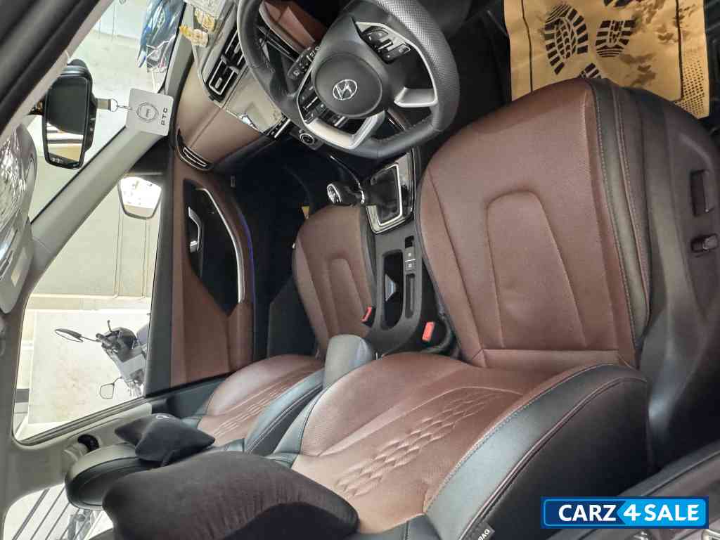 Hyundai Alcazar Platinum