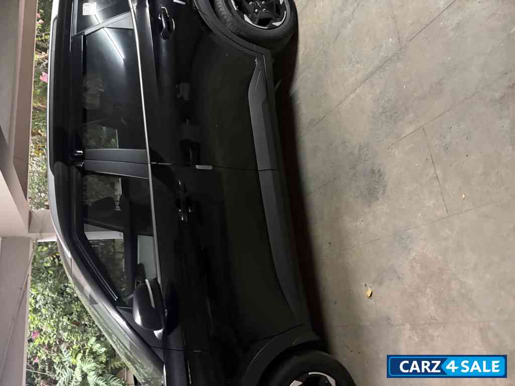 Kia Clavis Petrol Automatic Kia Clavis Petrol Automatic
