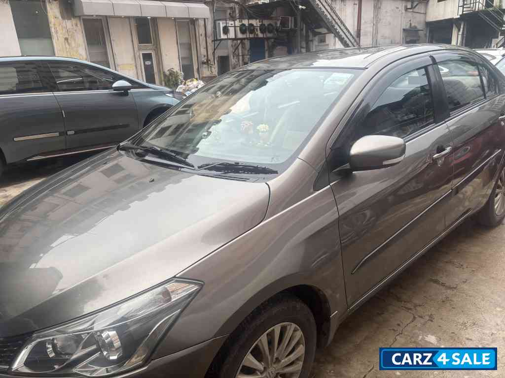 Grey Maruti Suzuki Ciaz Delta 1.5 SHVS MT PETROL Grey Maruti Suzuki Ciaz Delta 1.5 SHVS MT PETROL