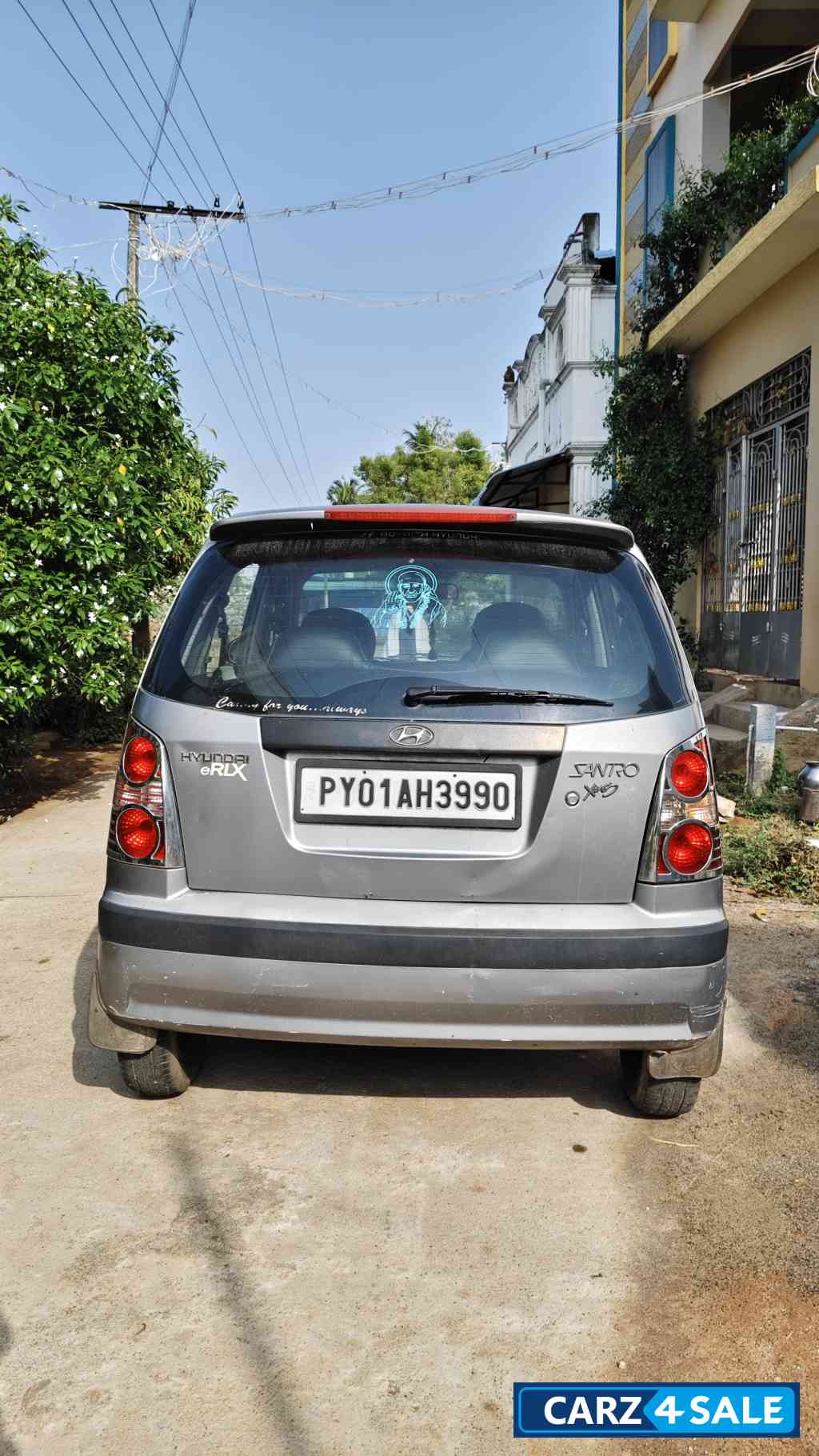 Gray Hyundai Santro Xing