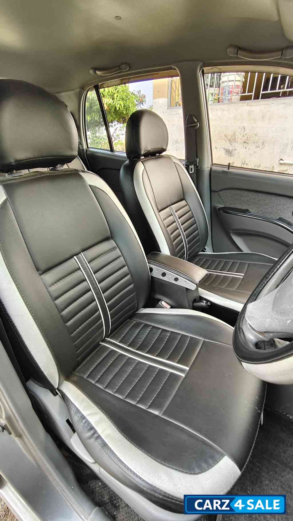 Gray Hyundai Santro Xing