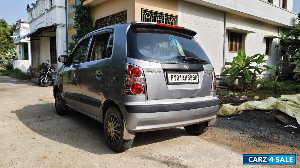 Gray Hyundai Santro Xing