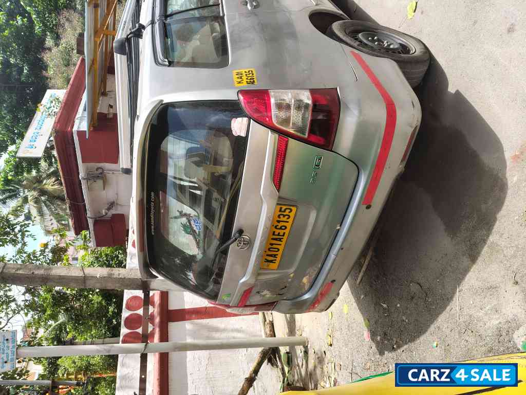 Toyota Innova TOYOTA INNOVA 2.5/G (E4)