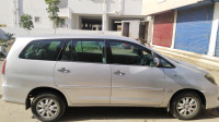 Grey Toyota Innova 2011