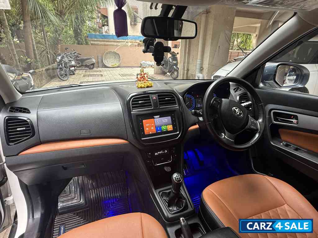 Toyota Urban Cruiser Premium Mt petrol