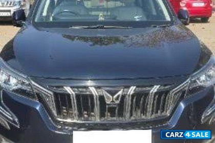 Mahindra XUV700 AT 7S Petrol