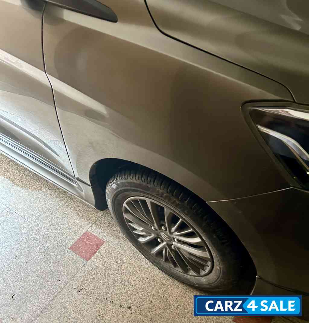 Maruti Suzuki Ertiga Zxi+ Maruti Suzuki Ertiga Zxi+