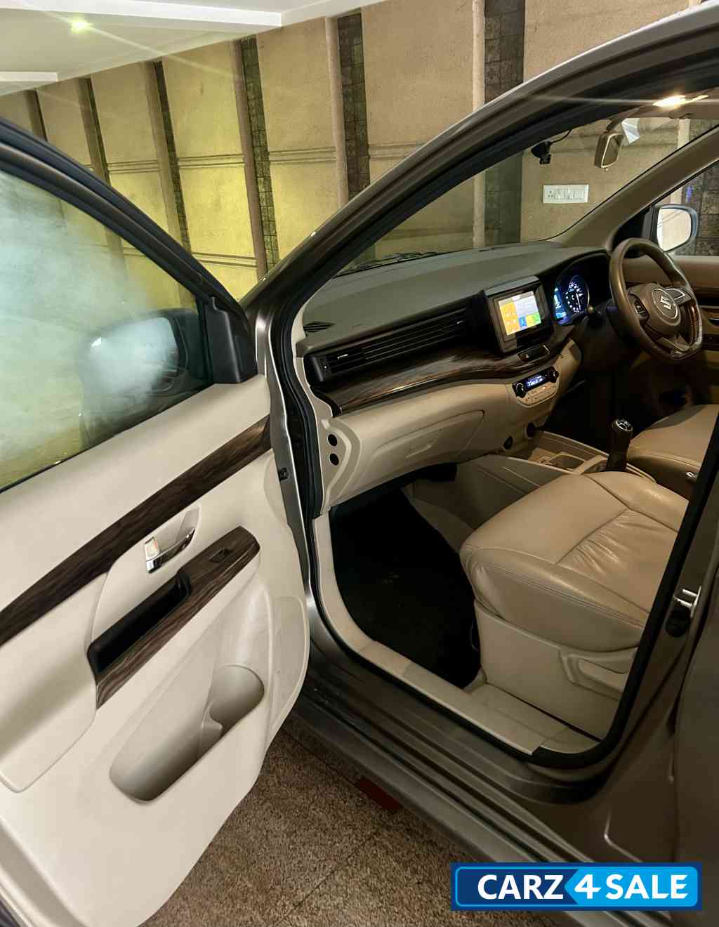 Maruti Suzuki Ertiga Zxi+ Maruti Suzuki Ertiga Zxi+