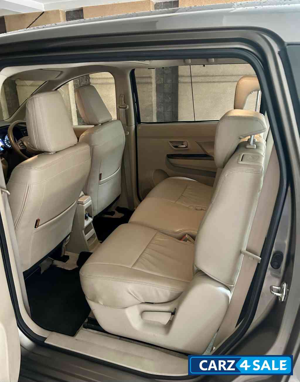 Maruti Suzuki Ertiga Zxi+ Maruti Suzuki Ertiga Zxi+