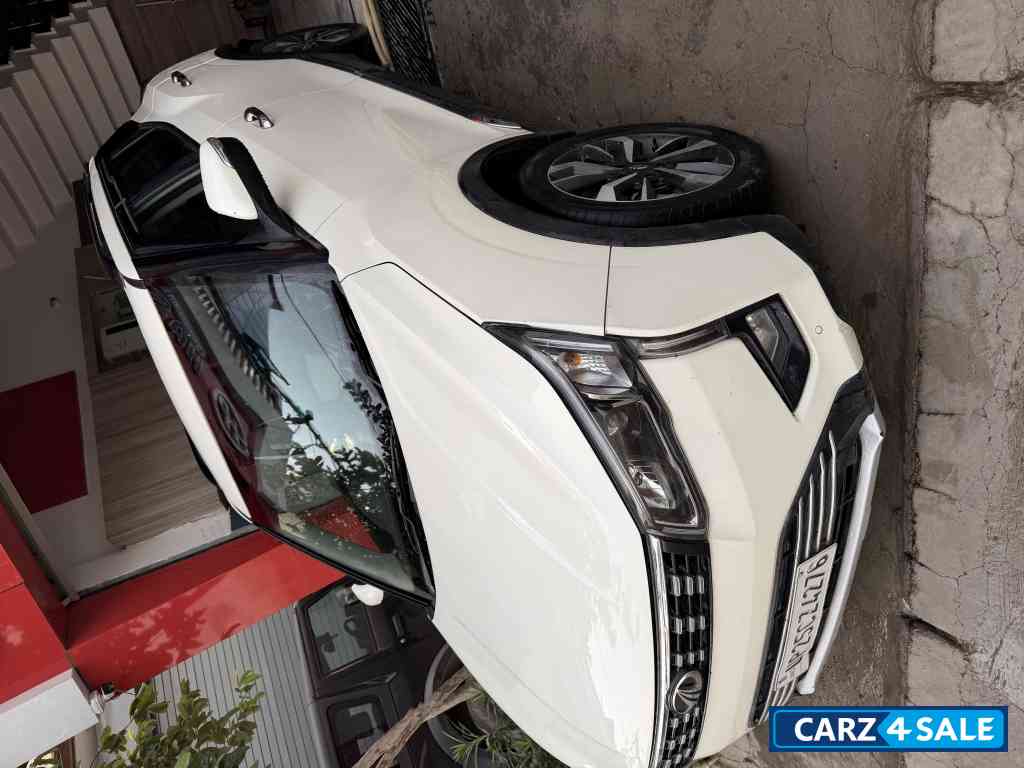 Mahindra XUV300 W8o diesel Mahindra XUV300 W8o diesel
