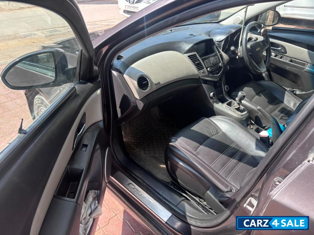 Chevrolet Cruze LTZ Chevrolet Cruze LTZ
