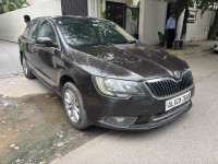 Skoda Superb Elegance 1.8 TSI 2014 Model