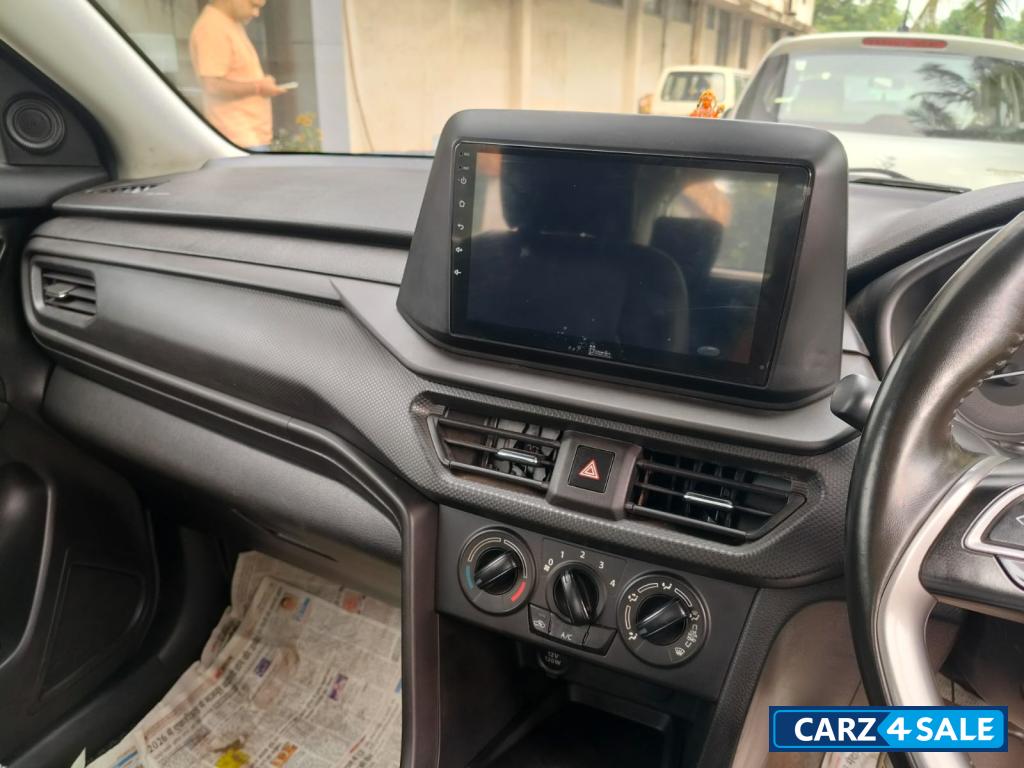 Maruti Suzuki Vitara Brezza LXI