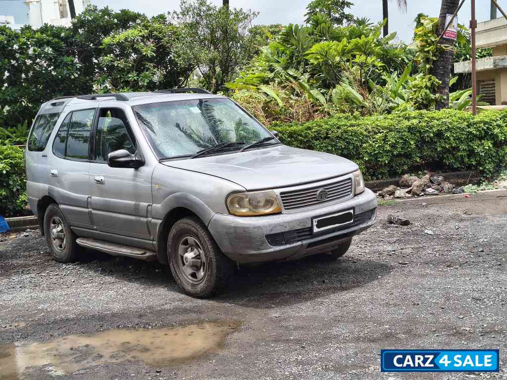 Arctic Sliver Tata Safari Dicor
