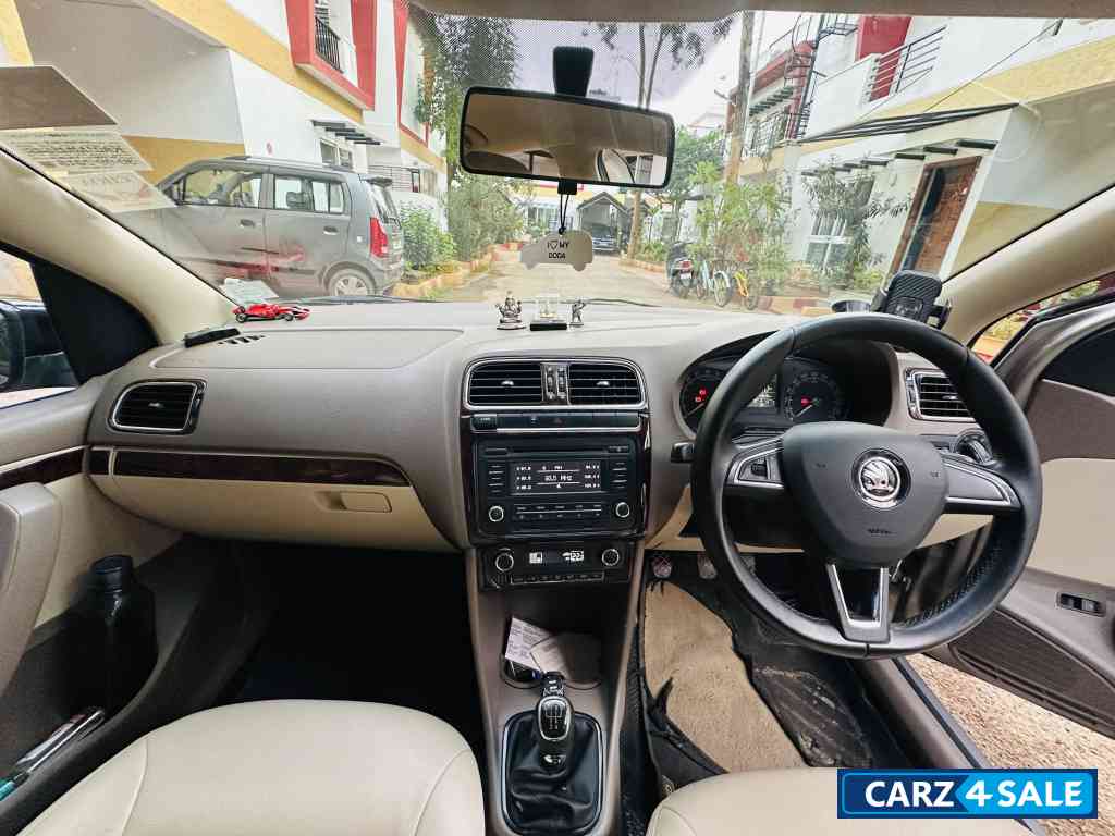 Skoda Rapid Elegance