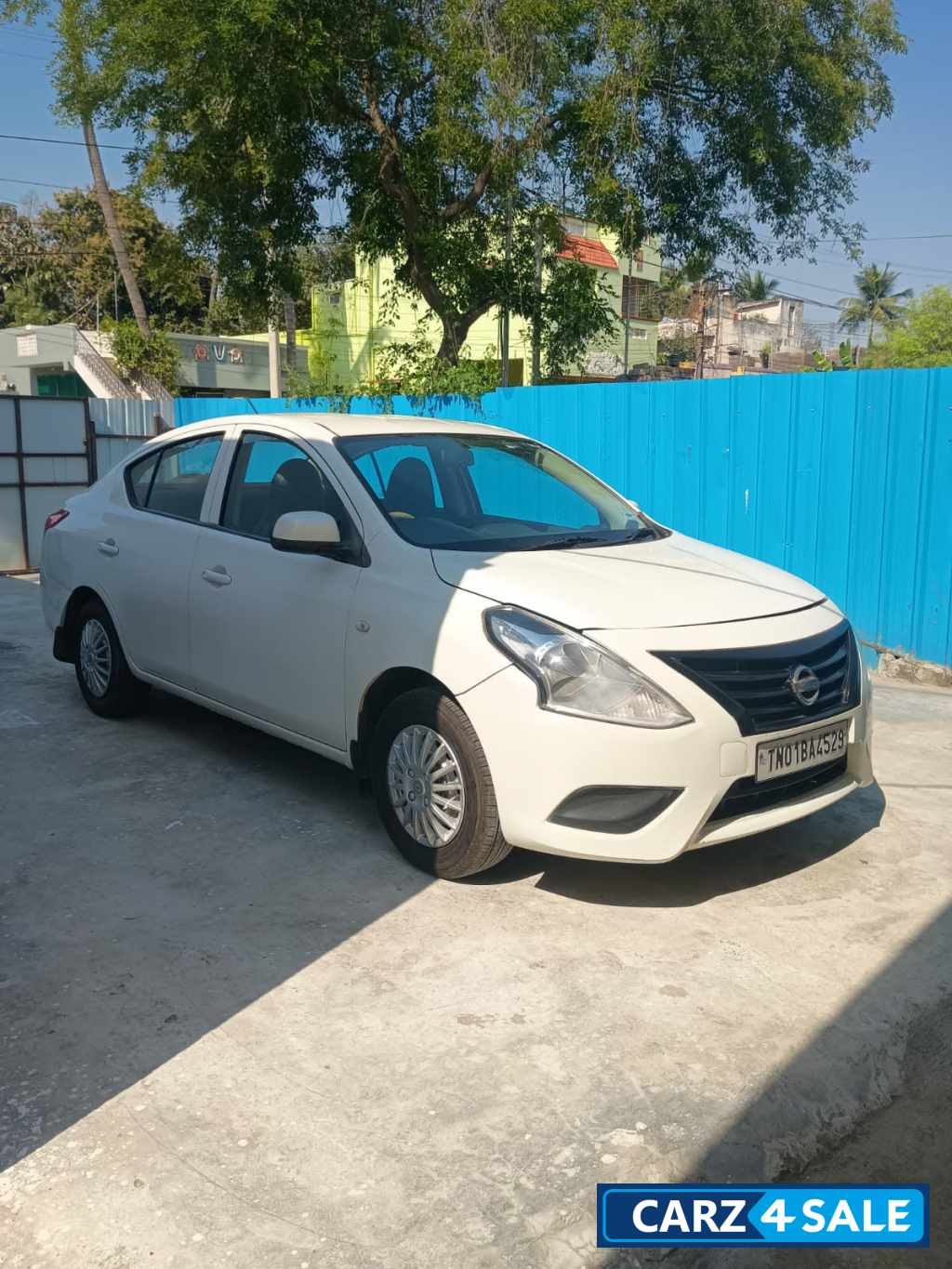 Nissan Sunny XE