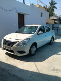 Nissan Sunny XE