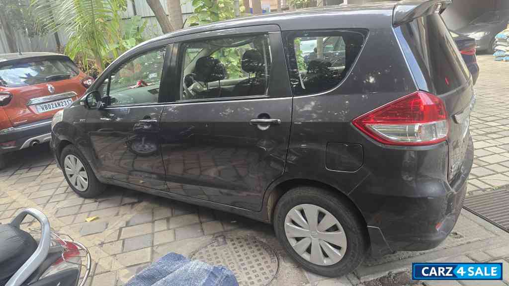 Maruti Suzuki Ertiga Vxi Maruti Suzuki Ertiga Vxi