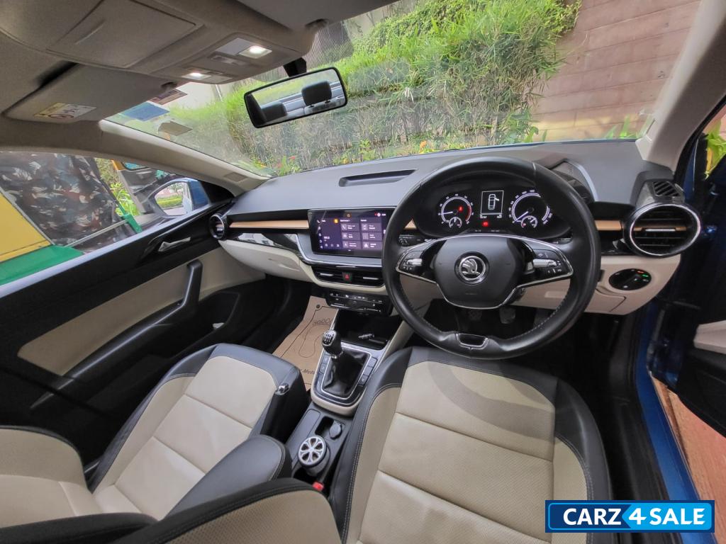 Skoda Slavia Style 1.0L TSI Skoda Slavia Style 1.0L TSI