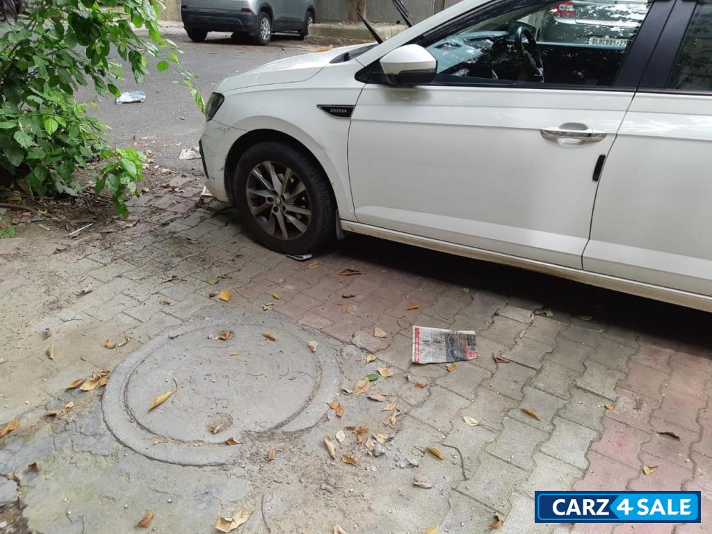 Skoda Slavia 1.0 TSI ambition automaic Skoda Slavia 1.0 TSI ambition automaic