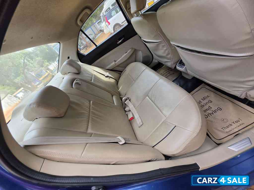 Maruti Suzuki Dzire VXI AUTOMATIC