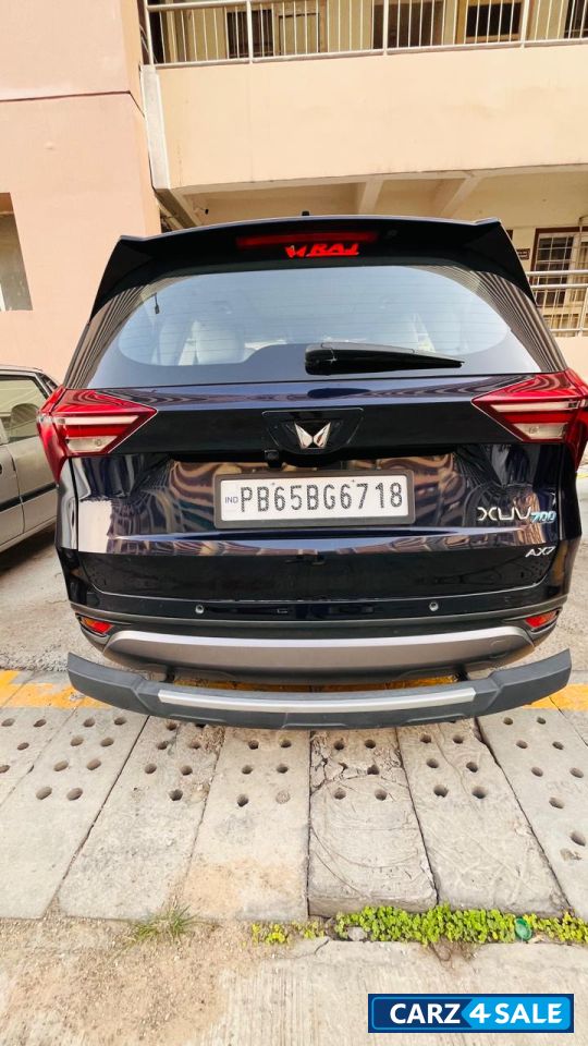Mahindra XUV700 AX7 7 Seater