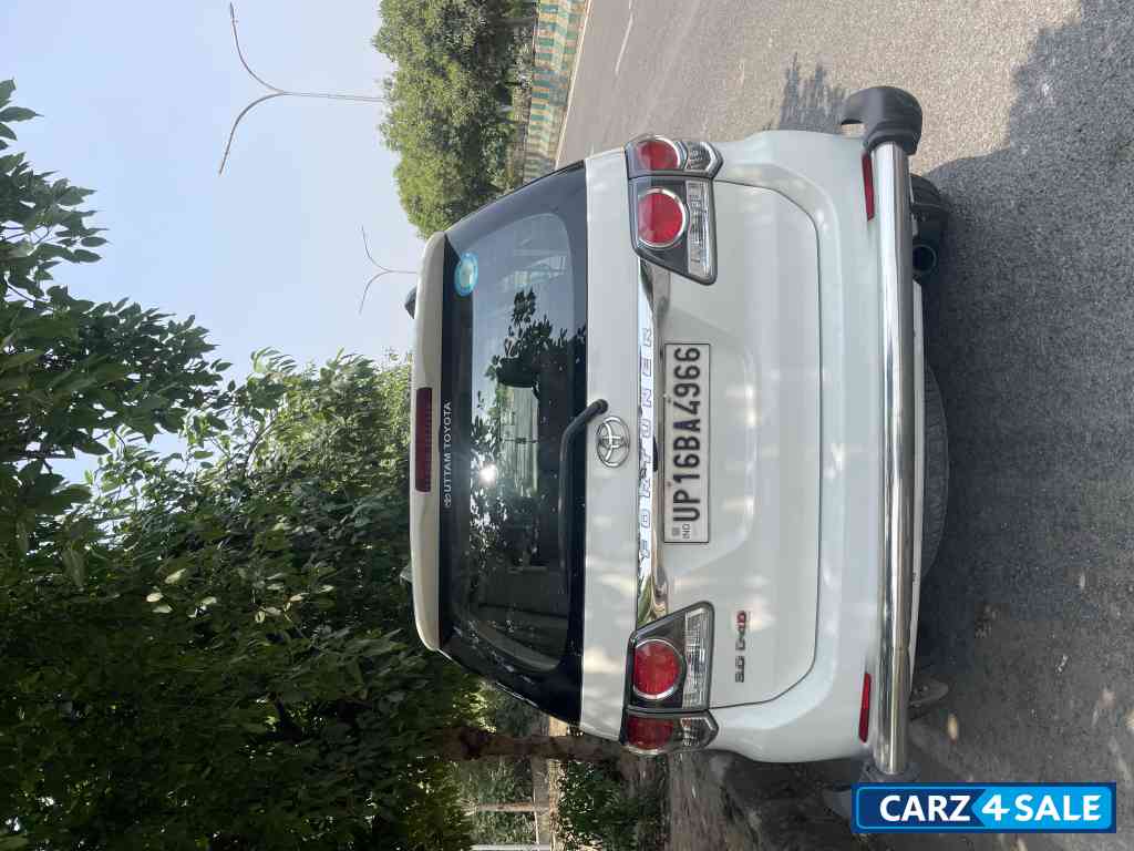 Toyota Fortuner 3.0 4X2AT Toyota Fortuner 3.0 4X2AT