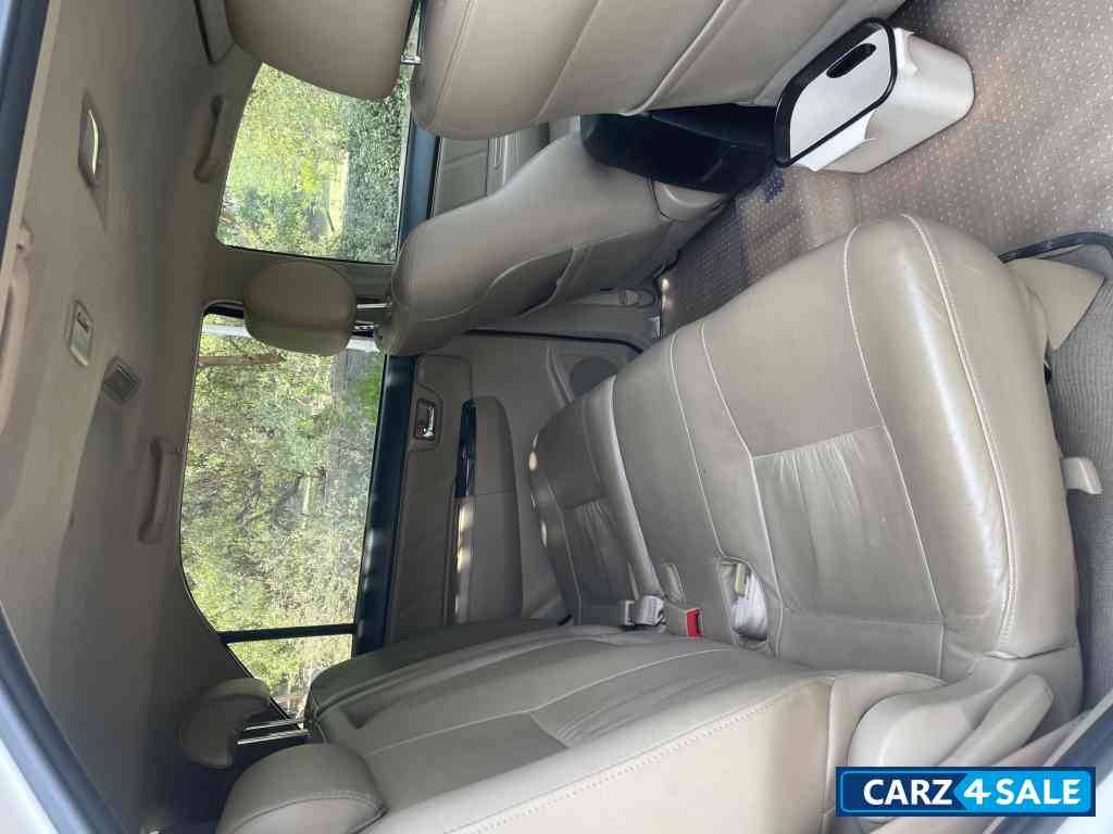 Toyota Fortuner 3.0 4X2AT Toyota Fortuner 3.0 4X2AT